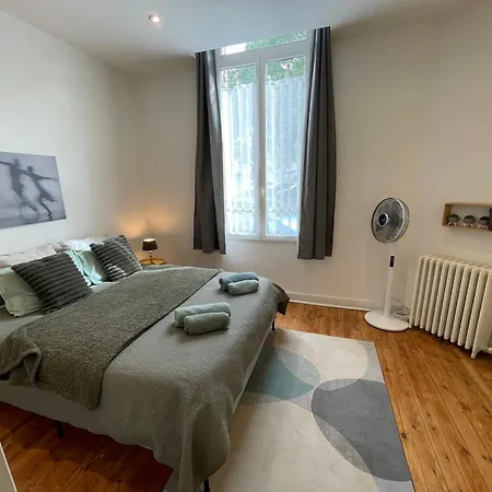 The Libournettes Апартаменты Либурн